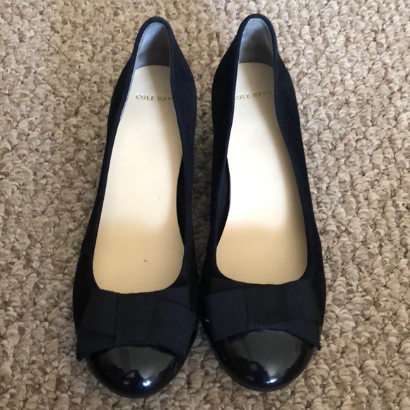 Cole Haan closed toe wedge - Picture 5 of 6